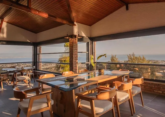 Kaira Kazdaglari Landhaus